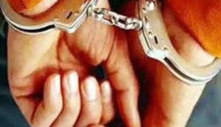 बेटी व उसके प्रेमी की घर वालों ने बेदर्दी से की हत्या, परिजन गिरफ़्तार