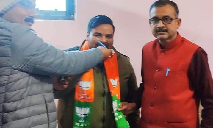 भापजा के युवा नेता श्रीकांत सोलंकी की भाजपा में हुई वापसी ।