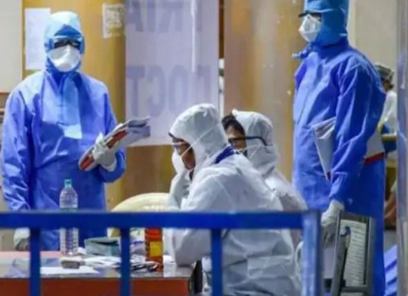 यूपी के मेरठ में एक कोरोना संक्रमित व्यक्ति की मौत, लगातार बढ़ रही मरीजों की संख्या