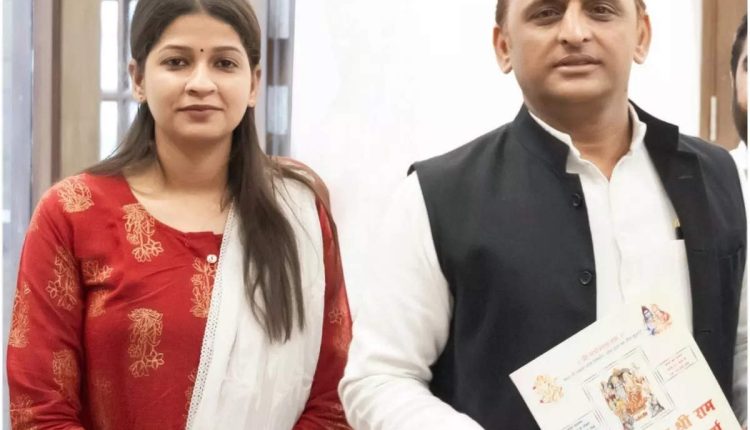 सपा प्रत्याशी पूजा शुक्ला ने की NDTV से खास बातचीत, कहा सीएम योगी को संवाद से ज़्यादा पसंद है विवाद